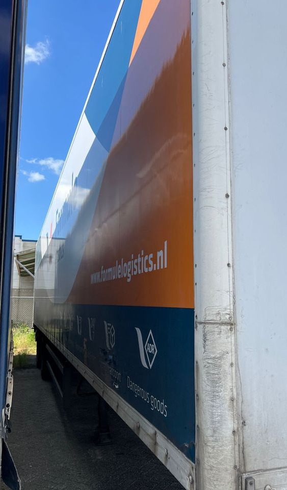 Wielton 2 osiowa NAUKA JAZDY 2 osie z Holandii dwu dwuosiowa dwie osie 2osiowa 2osie - Koffer Auflieger: das Bild 5 Wielton 2 osiowa NAUKA JAZDY 2 osie z Holandii dwu dwuosiowa dwie osie 2osiowa 2osie - Koffer Auflieger: das Bild 5