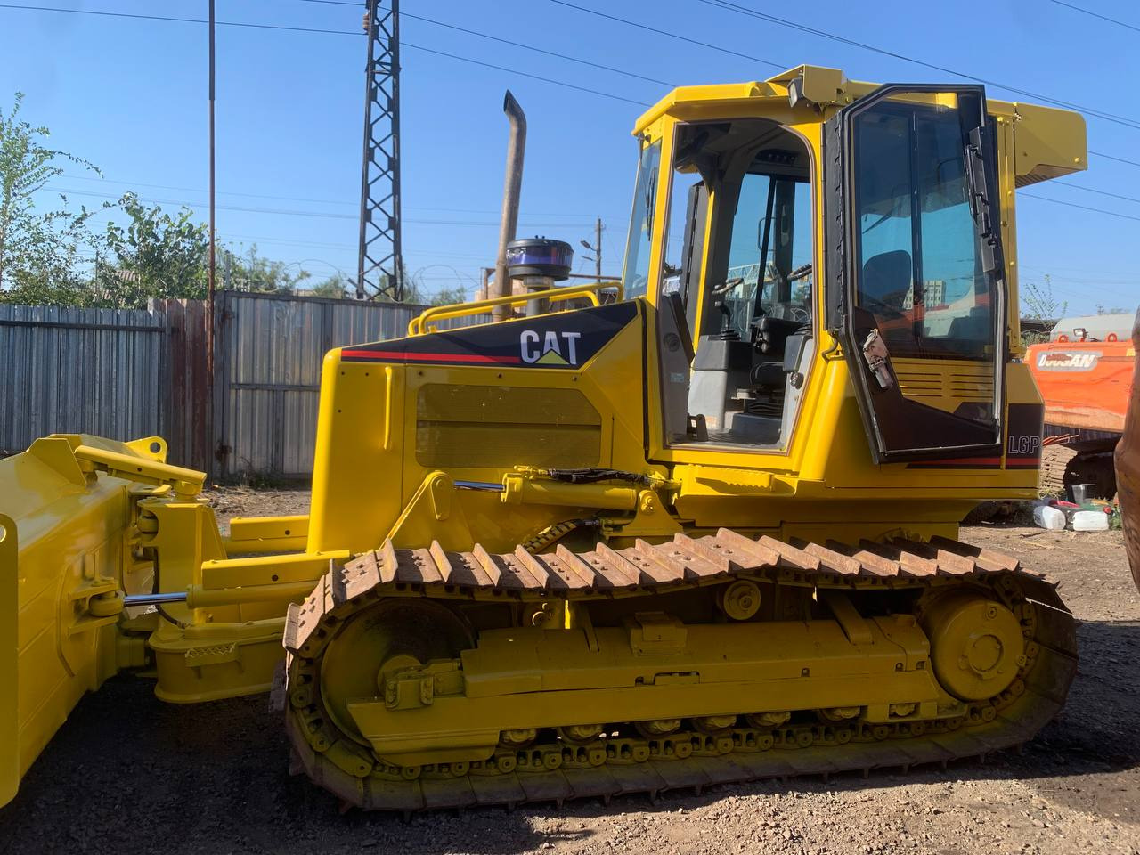 CATERPILLAR D5G - Bulldozer: das Bild 5 CATERPILLAR D5G - Bulldozer: das Bild 5