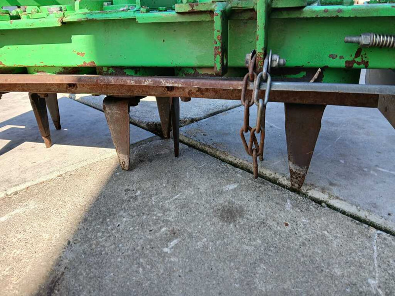 Trer MTZ 100 - Motorhacke: das Bild 3 Trer MTZ 100 - Motorhacke: das Bild 3