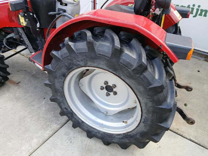 Valpadana Blitz 550 - Traktor: das Bild 2 Valpadana Blitz 550 - Traktor: das Bild 2