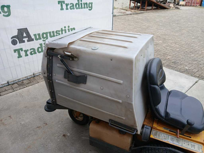 Walker 20 HP - Rasenmäher: das Bild 2 Walker 20 HP - Rasenmäher: das Bild 2