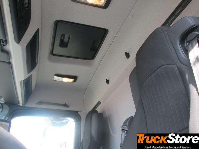 Mercedes-Benz Antos 2530 L - Kühlkoffer LKW: das Bild 5 Mercedes-Benz Antos 2530 L - Kühlkoffer LKW: das Bild 5