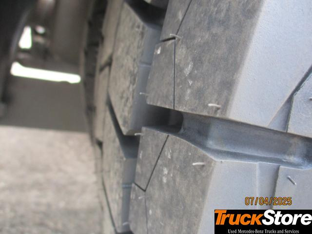 Mercedes-Benz Actros 1845 LS - Sattelzugmaschine: das Bild 5 Mercedes-Benz Actros 1845 LS - Sattelzugmaschine: das Bild 5