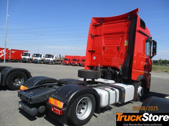 Mercedes-Benz Actros 1845 LS nRL - Sattelzugmaschine: das Bild 3 Mercedes-Benz Actros 1845 LS nRL - Sattelzugmaschine: das Bild 3