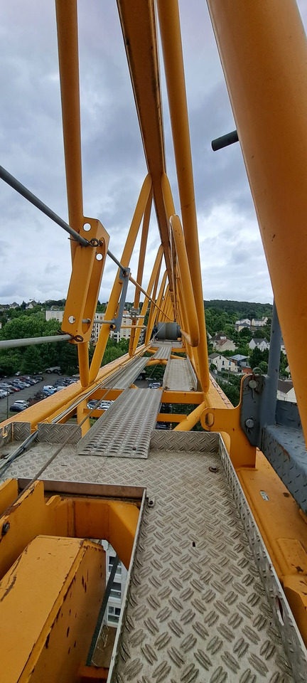 Liebherr 250EC-B12 Litronic - Turmkran: das Bild 2 Liebherr 250EC-B12 Litronic - Turmkran: das Bild 2