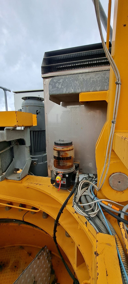 Liebherr 250EC-B12 Litronic - Turmkran: das Bild 1 Liebherr 250EC-B12 Litronic - Turmkran: das Bild 1