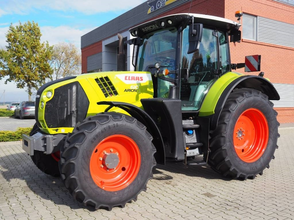 Claas Arion 610 CIS - Traktor: das Bild 2 Claas Arion 610 CIS - Traktor: das Bild 2