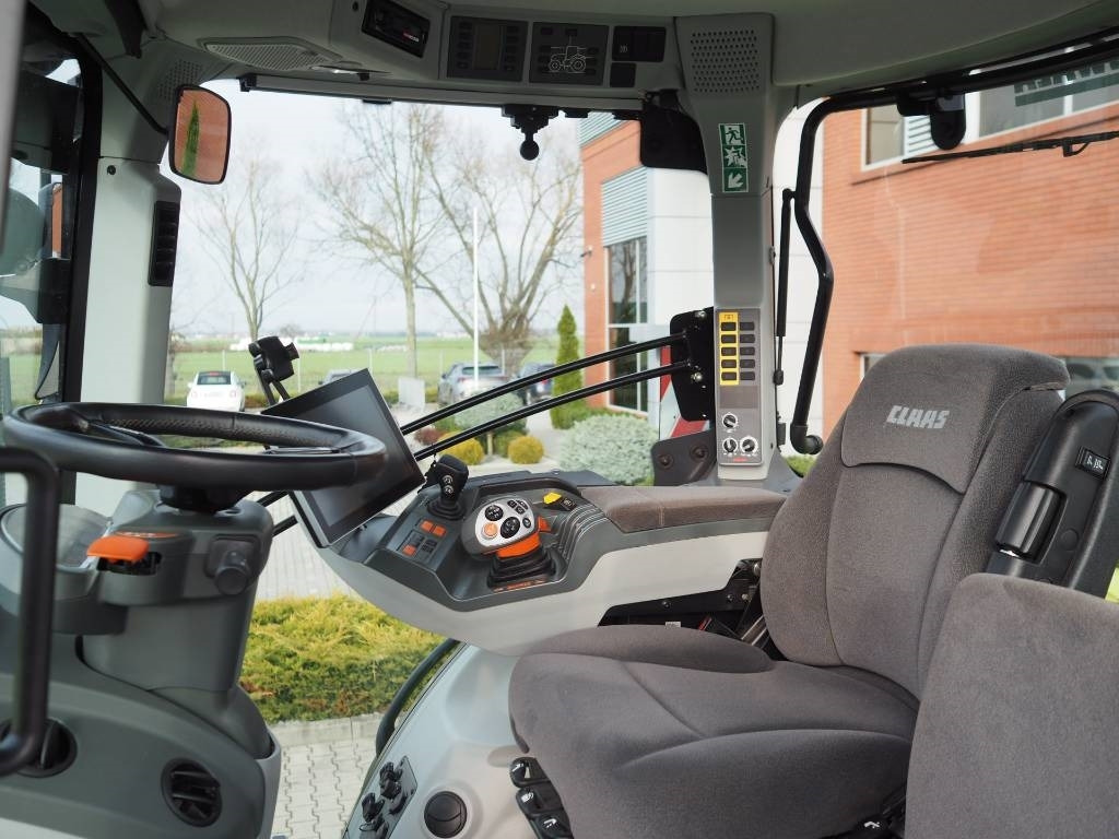 Claas Axion 850 CEBIS - Traktor: das Bild 5 Claas Axion 850 CEBIS - Traktor: das Bild 5