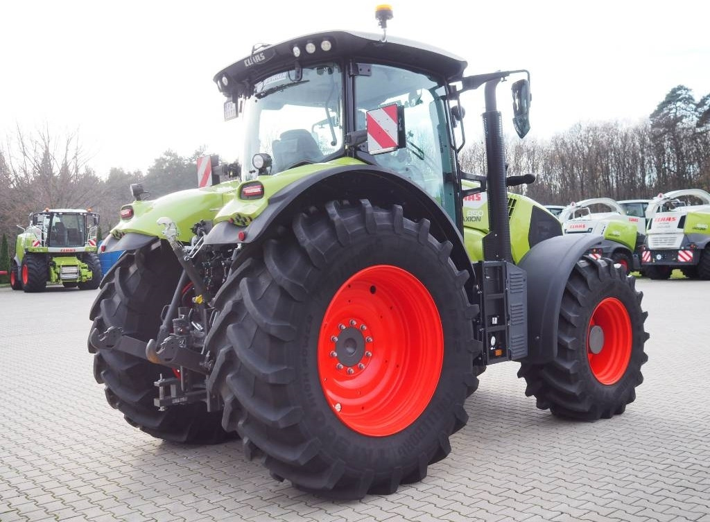 Claas Axion 850 CEBIS - Traktor: das Bild 3 Claas Axion 850 CEBIS - Traktor: das Bild 3