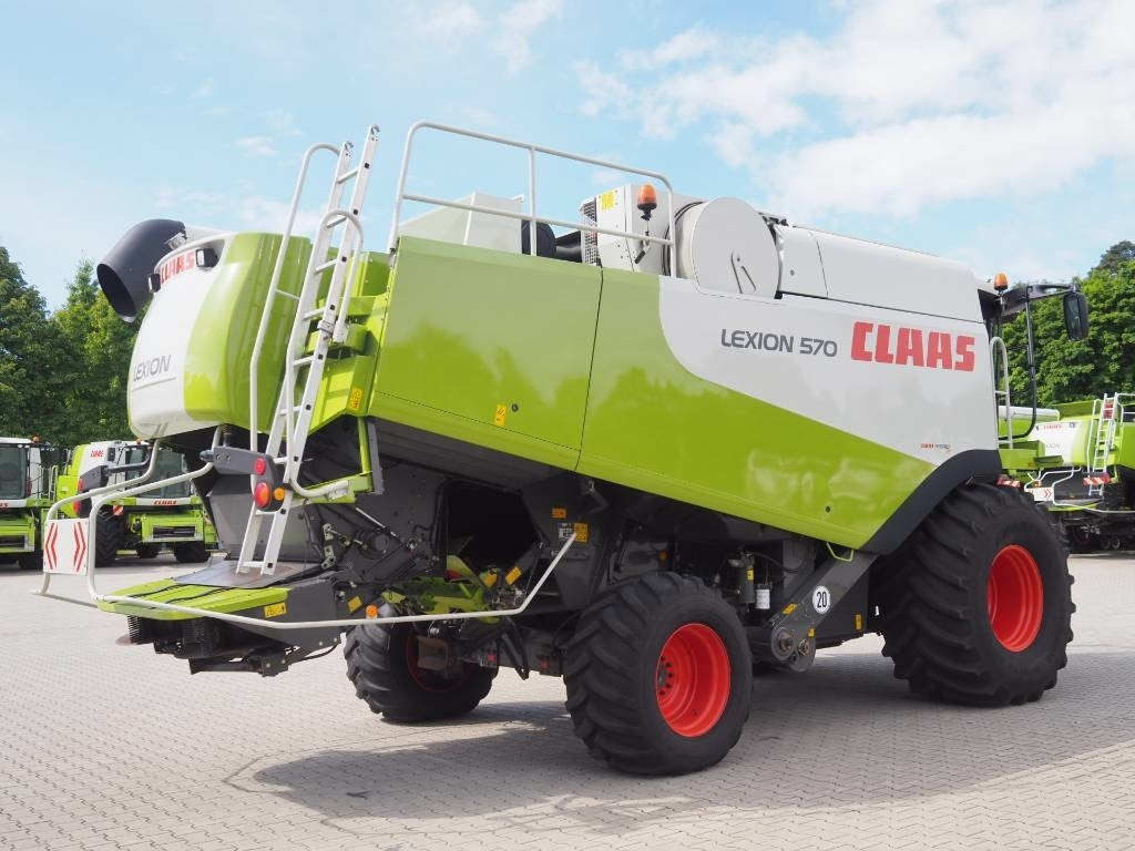 Claas Lexion 570 4WD + V750 - Mähdrescher: das Bild 3 Claas Lexion 570 4WD + V750 - Mähdrescher: das Bild 3