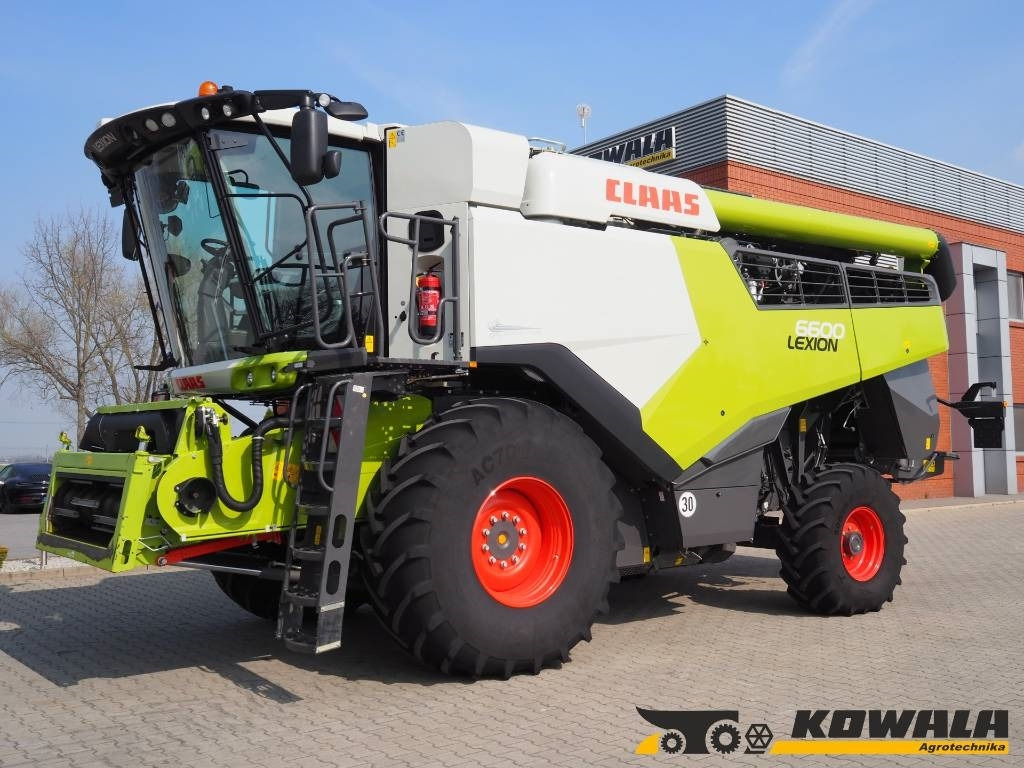 Claas Lexion 6600 GPS + V770 - Mähdrescher: das Bild 1 Claas Lexion 6600 GPS + V770 - Mähdrescher: das Bild 1