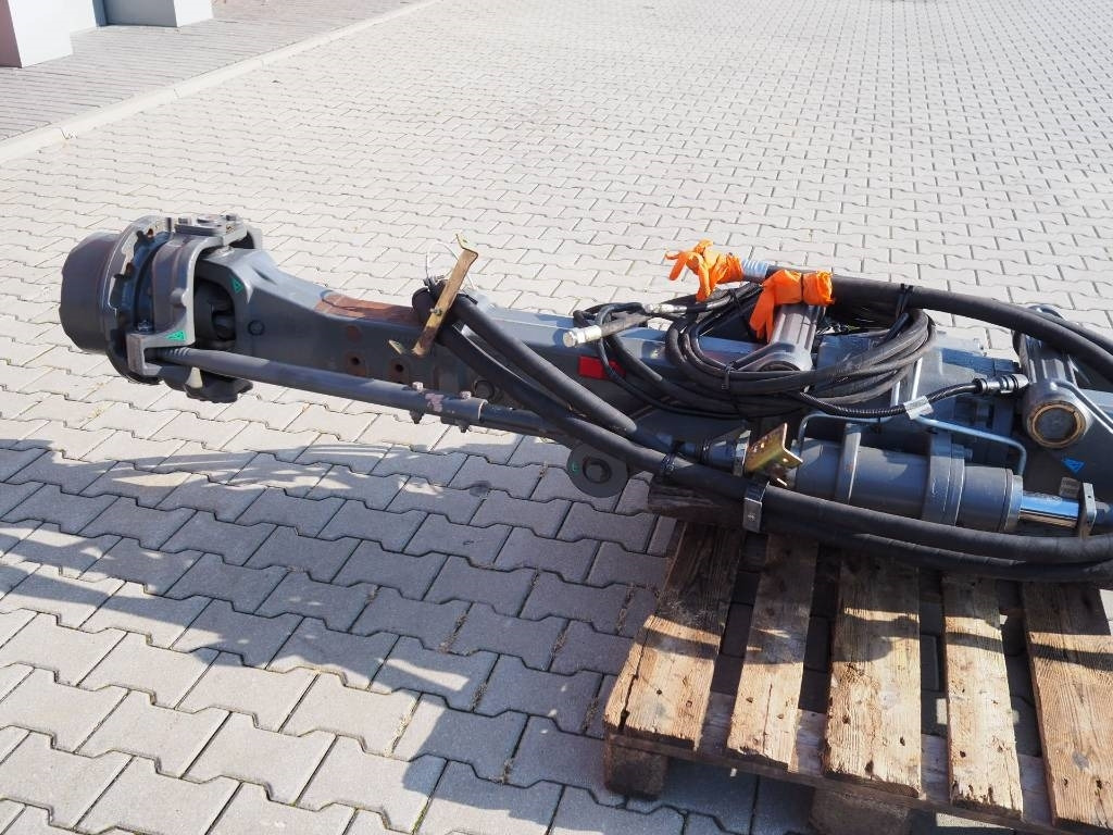 Claas Lexion / NAF rear driving axle / 4WD - Zubehör für Erntemaschine: das Bild 2 Claas Lexion / NAF rear driving axle / 4WD - Zubehör für Erntemaschine: das Bild 2
