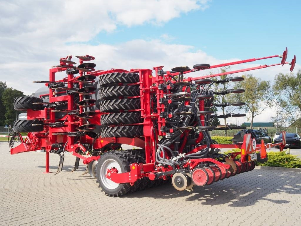 Horsch Focus 6 TD - Säkombination: das Bild 2 Horsch Focus 6 TD - Säkombination: das Bild 2