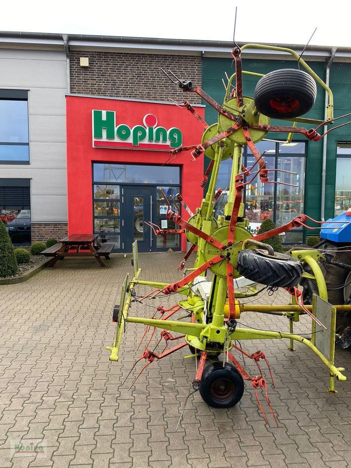 CLAAS 640H - Heuwender/ Wenderechen: das Bild 2 CLAAS 640H - Heuwender/ Wenderechen: das Bild 2