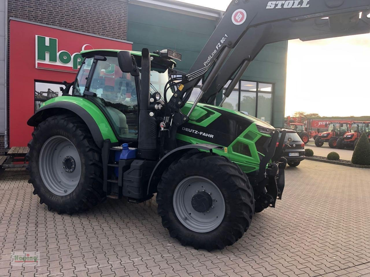 Deutz-Fahr 6215 Agrotron TTV - Traktor: das Bild 4 Deutz-Fahr 6215 Agrotron TTV - Traktor: das Bild 4