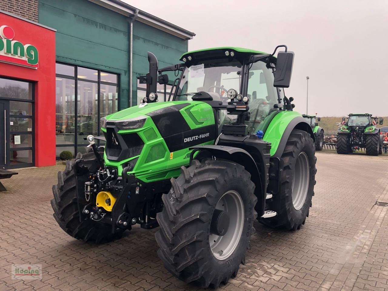 Deutz-Fahr Deutz 6160.4 TTV - Traktor: das Bild 2 Deutz-Fahr Deutz 6160.4 TTV - Traktor: das Bild 2