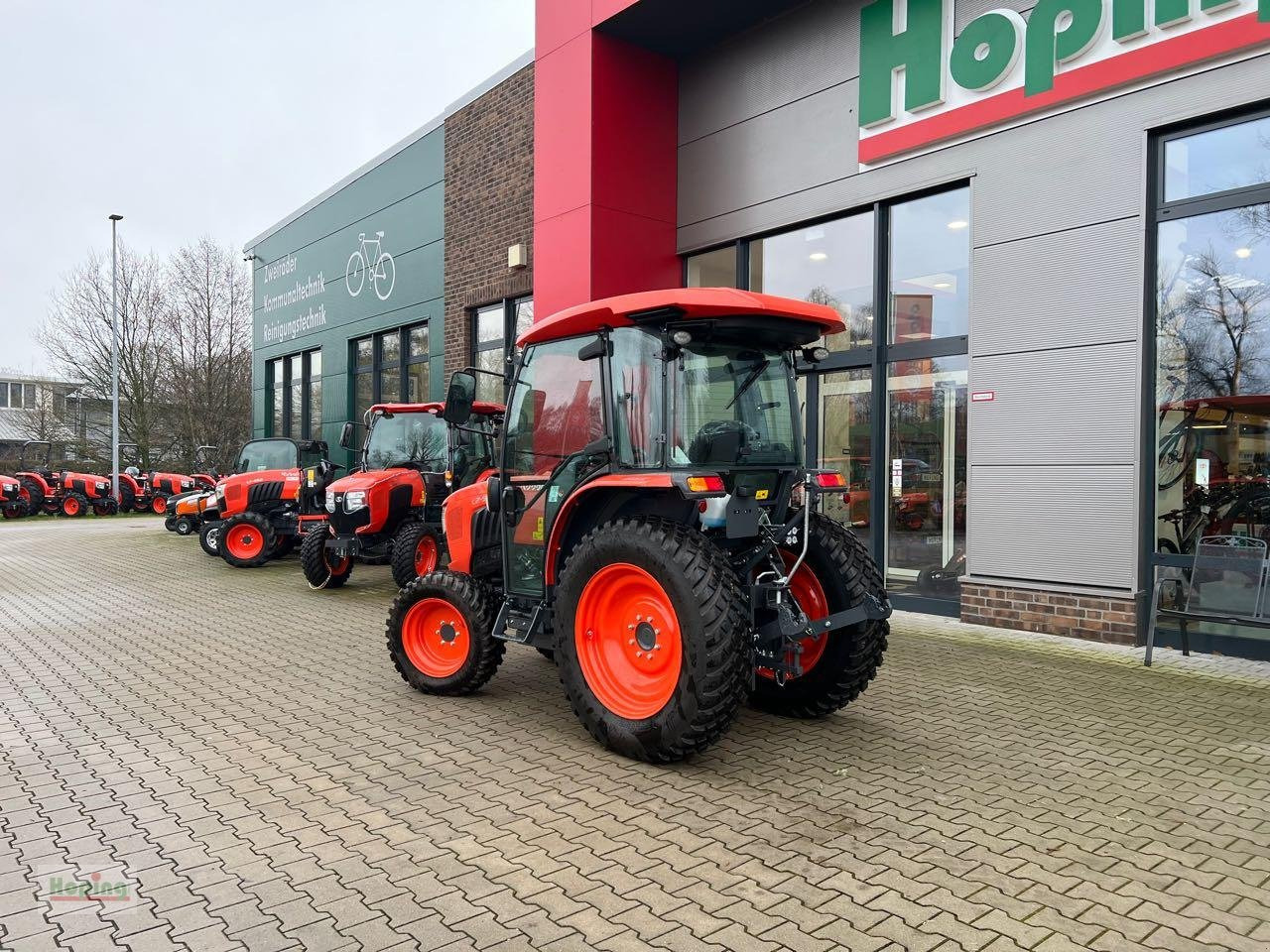 Kubota L2-552 DHC - Kommunaltraktor: das Bild 3 Kubota L2-552 DHC - Kommunaltraktor: das Bild 3
