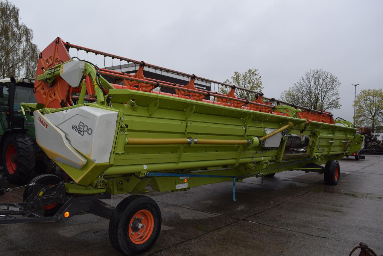 CLAAS V 1200 Vario *Schneidwerk* - Schneidwerk: das Bild 4 CLAAS V 1200 Vario *Schneidwerk* - Schneidwerk: das Bild 4