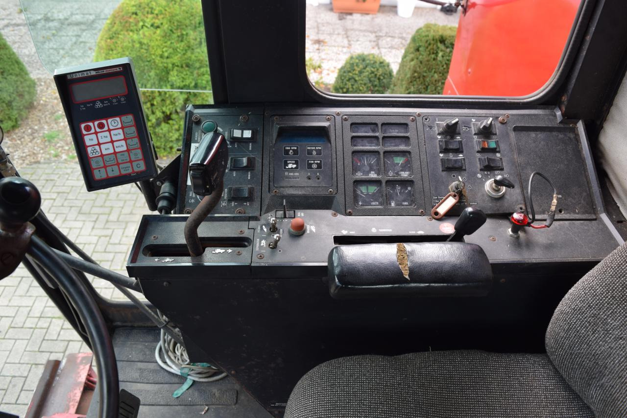 Case-IH 1680 Axial - Mähdrescher: das Bild 5 Case-IH 1680 Axial - Mähdrescher: das Bild 5