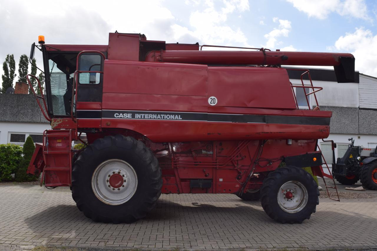Case-IH 1680 Axial - Mähdrescher: das Bild 3 Case-IH 1680 Axial - Mähdrescher: das Bild 3