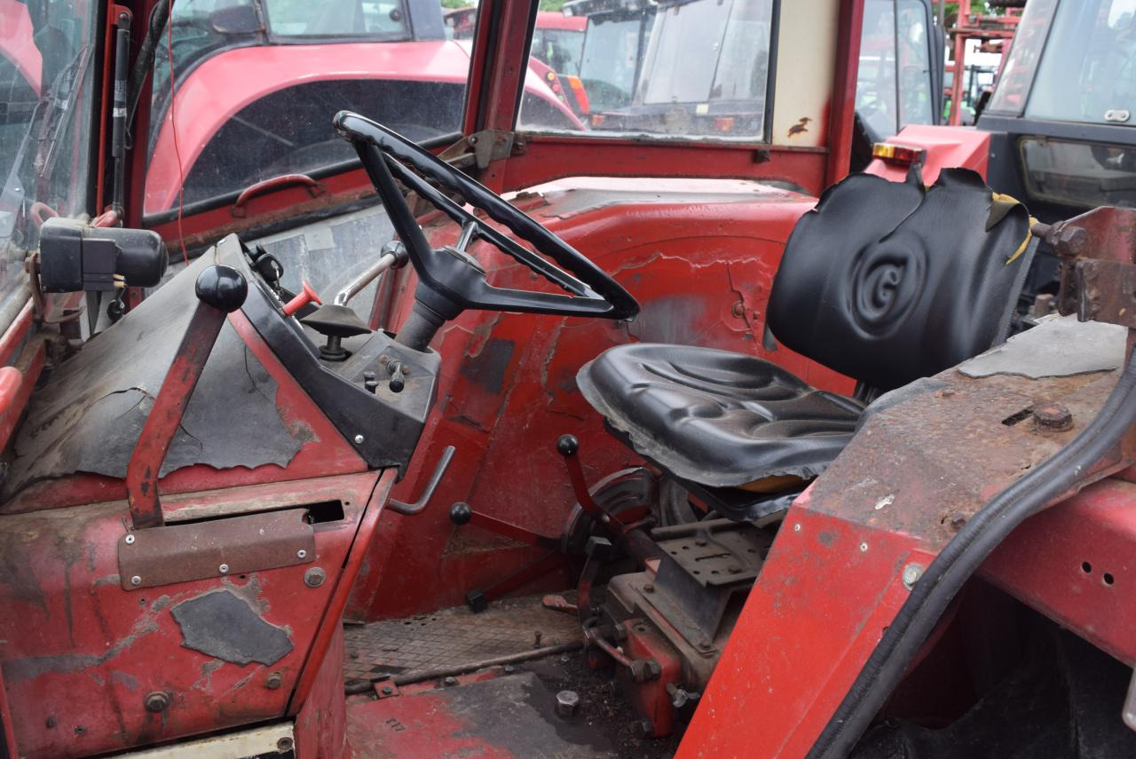 Case-IH 844 A/S - Traktor: das Bild 5 Case-IH 844 A/S - Traktor: das Bild 5
