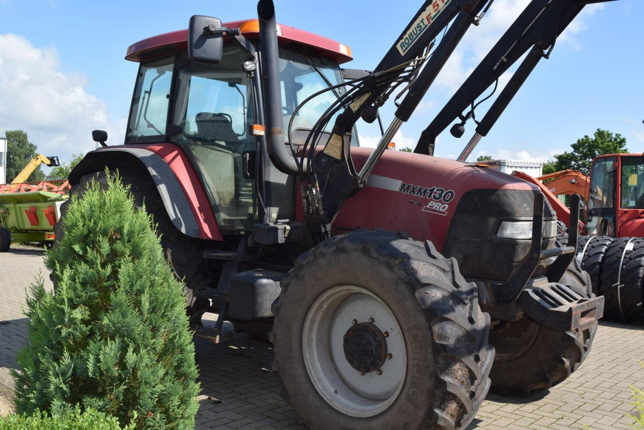 Case-IH MXM 130 - Traktor: das Bild 2 Case-IH MXM 130 - Traktor: das Bild 2