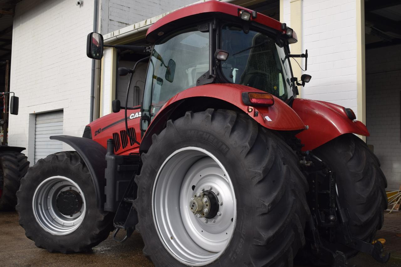 Case-IH Puma 210 - Traktor: das Bild 5 Case-IH Puma 210 - Traktor: das Bild 5