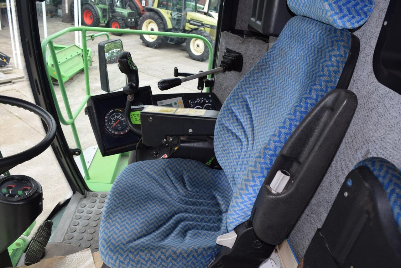 Deutz-Fahr 5660 HTS - Mähdrescher: das Bild 5 Deutz-Fahr 5660 HTS - Mähdrescher: das Bild 5