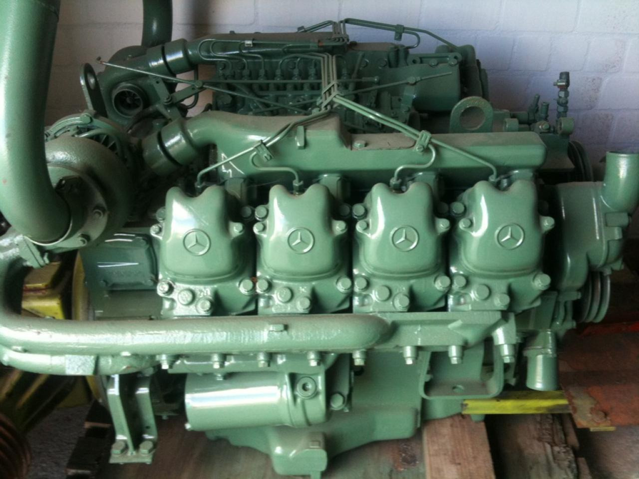 Mercedes-Benz Motor Mercedes OM 422.A - Ersatzteile: das Bild 1 Mercedes-Benz Motor Mercedes OM 422.A - Ersatzteile: das Bild 1