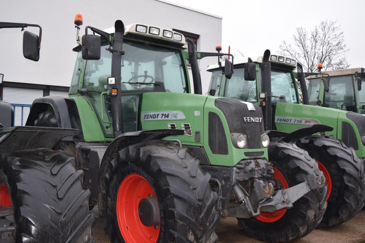 Fendt 714 Vario TMS - Traktor: das Bild 1 Fendt 714 Vario TMS - Traktor: das Bild 1