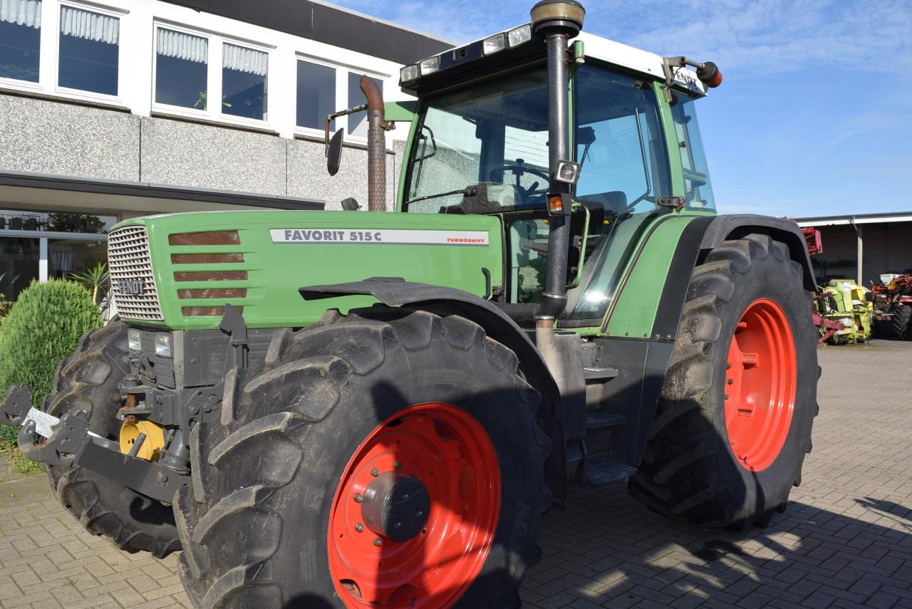 Fendt Favorit 512 - Traktor: das Bild 3 Fendt Favorit 512 - Traktor: das Bild 3