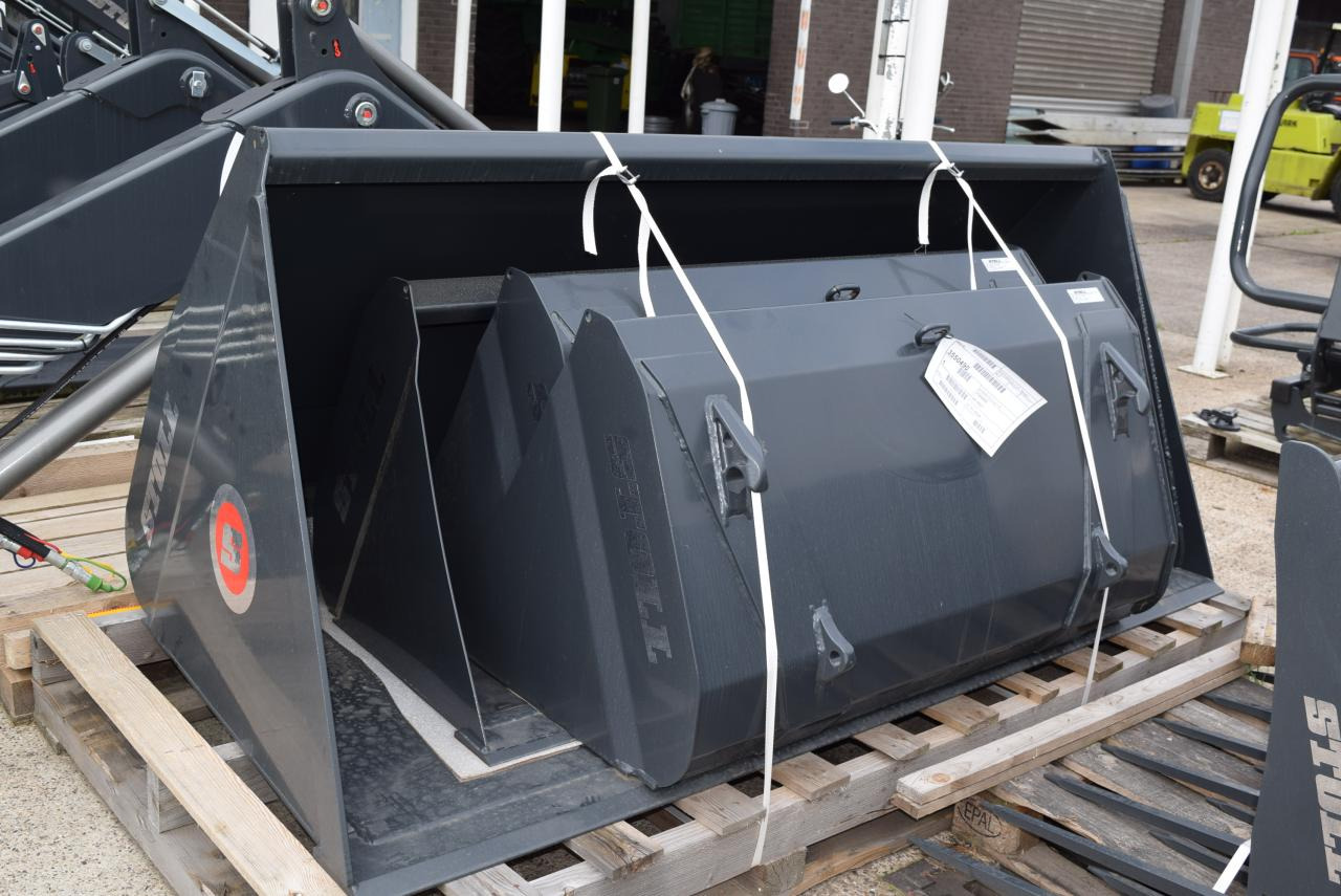 Stoll Schaufel Global & Robust - Schaufel: das Bild 2 Stoll Schaufel Global & Robust - Schaufel: das Bild 2