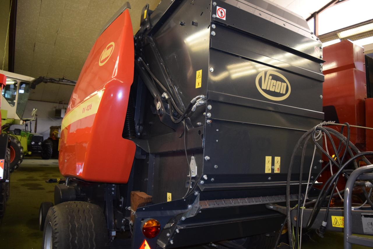 Vicon RV 4220 SC 14 - Rundballenpresse: das Bild 2 Vicon RV 4220 SC 14 - Rundballenpresse: das Bild 2