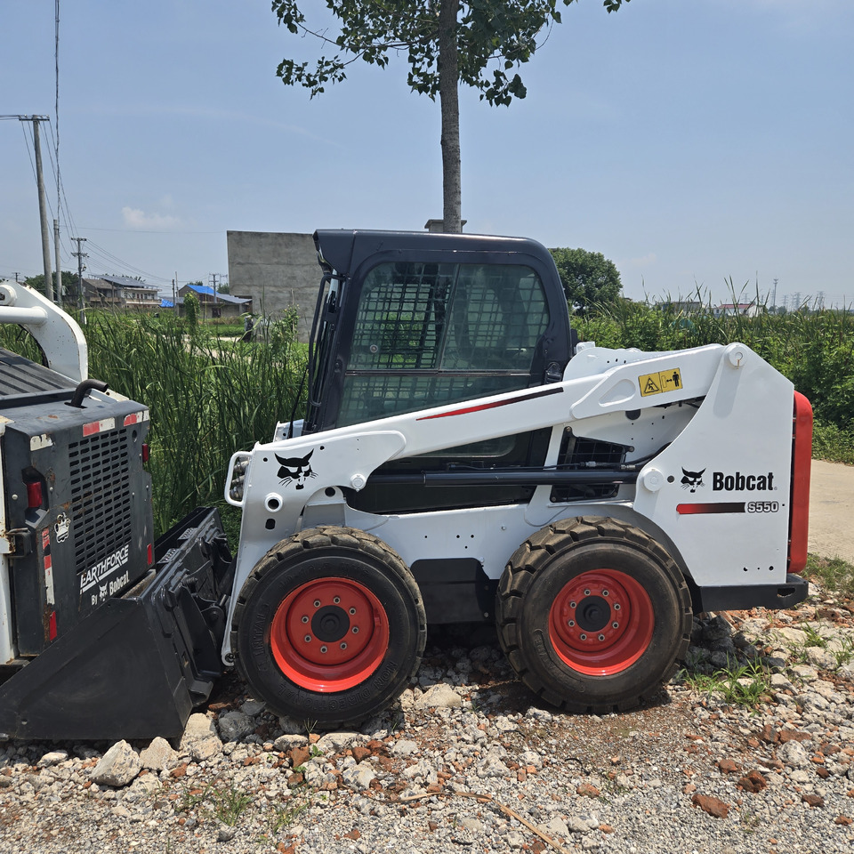 BOBCAT S550 - Kompaktlader: das Bild 1 BOBCAT S550 - Kompaktlader: das Bild 1