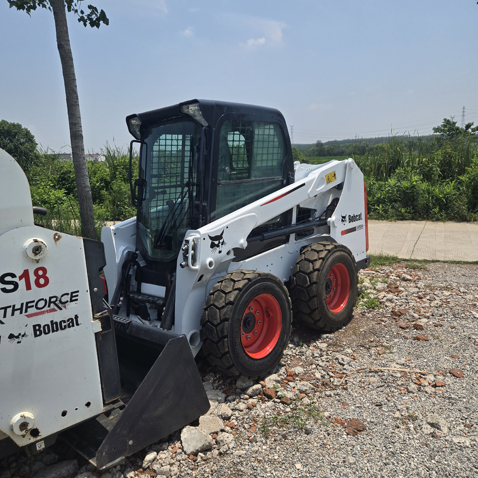 BOBCAT S550 - Kompaktlader: das Bild 4 BOBCAT S550 - Kompaktlader: das Bild 4