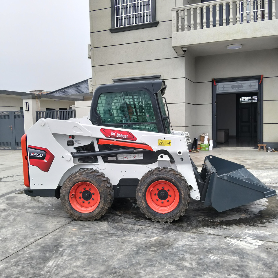 BOBCAT S550 - Kompaktlader: das Bild 1 BOBCAT S550 - Kompaktlader: das Bild 1