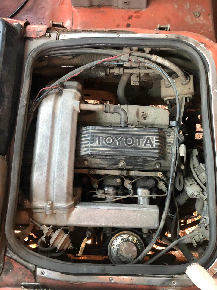 TOYOTA - Bus: das Bild 5 TOYOTA - Bus: das Bild 5