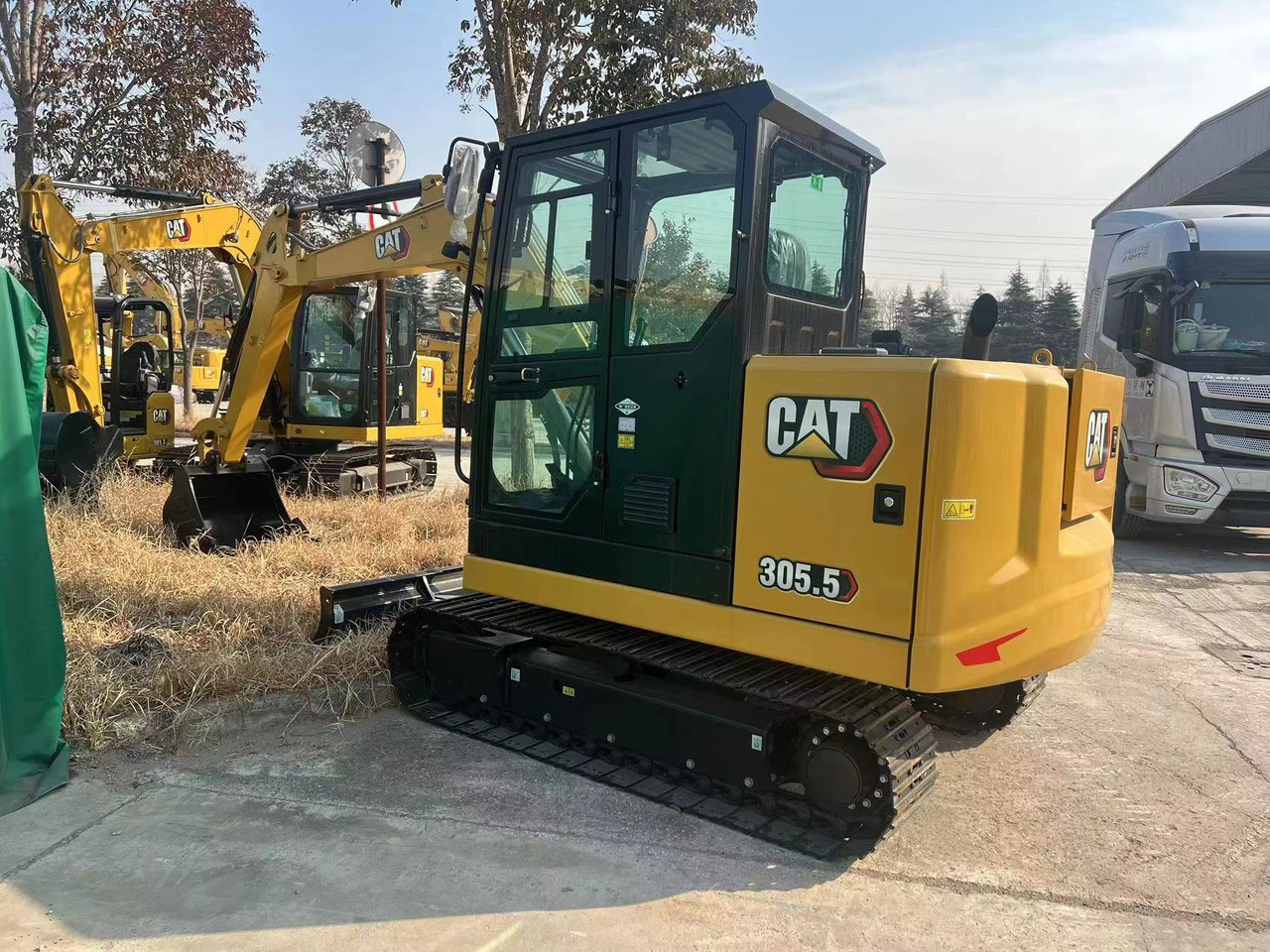 CAT 305.5 - Minibagger: das Bild 5 CAT 305.5 - Minibagger: das Bild 5