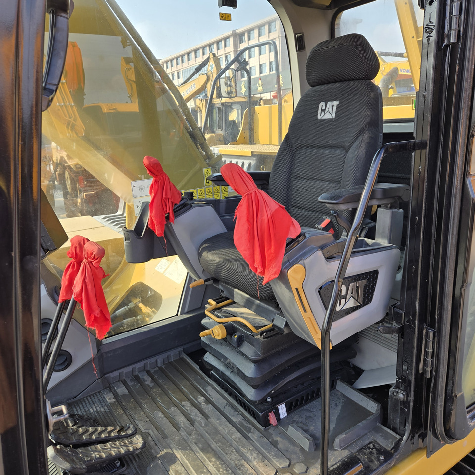 Kettenbagger CAT 330GC: das Bild 10