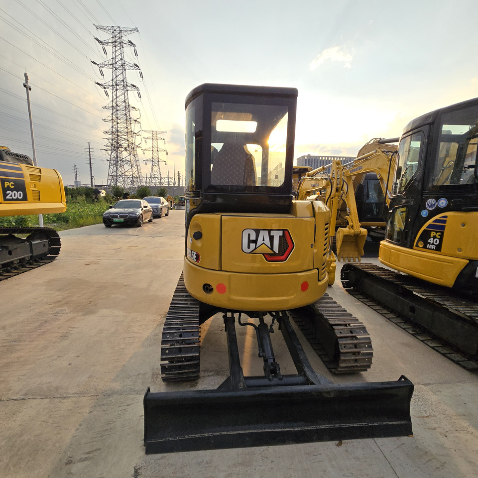 Minibagger CATERPILLAR 303.5E2: das Bild 7