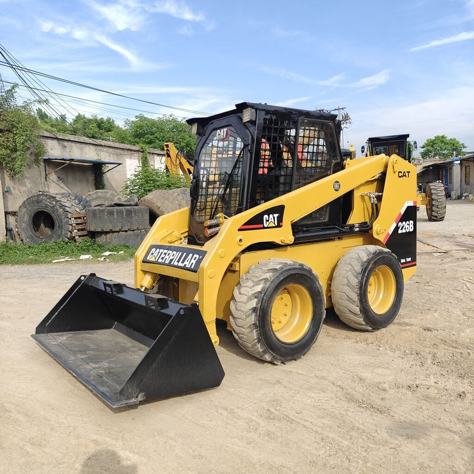 Caterpillar 226B - Kompaktlader: das Bild 2 Caterpillar 226B - Kompaktlader: das Bild 2