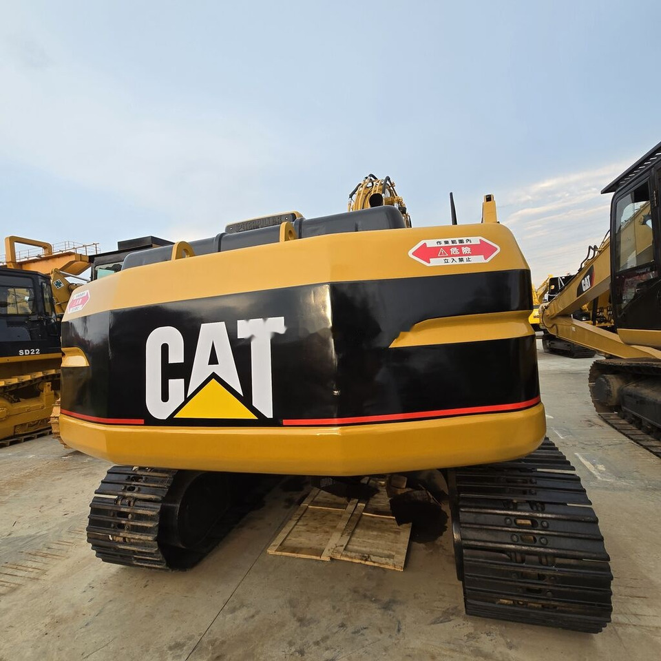 Caterpillar 320BL - Kettenbagger: das Bild 4 Caterpillar 320BL - Kettenbagger: das Bild 4