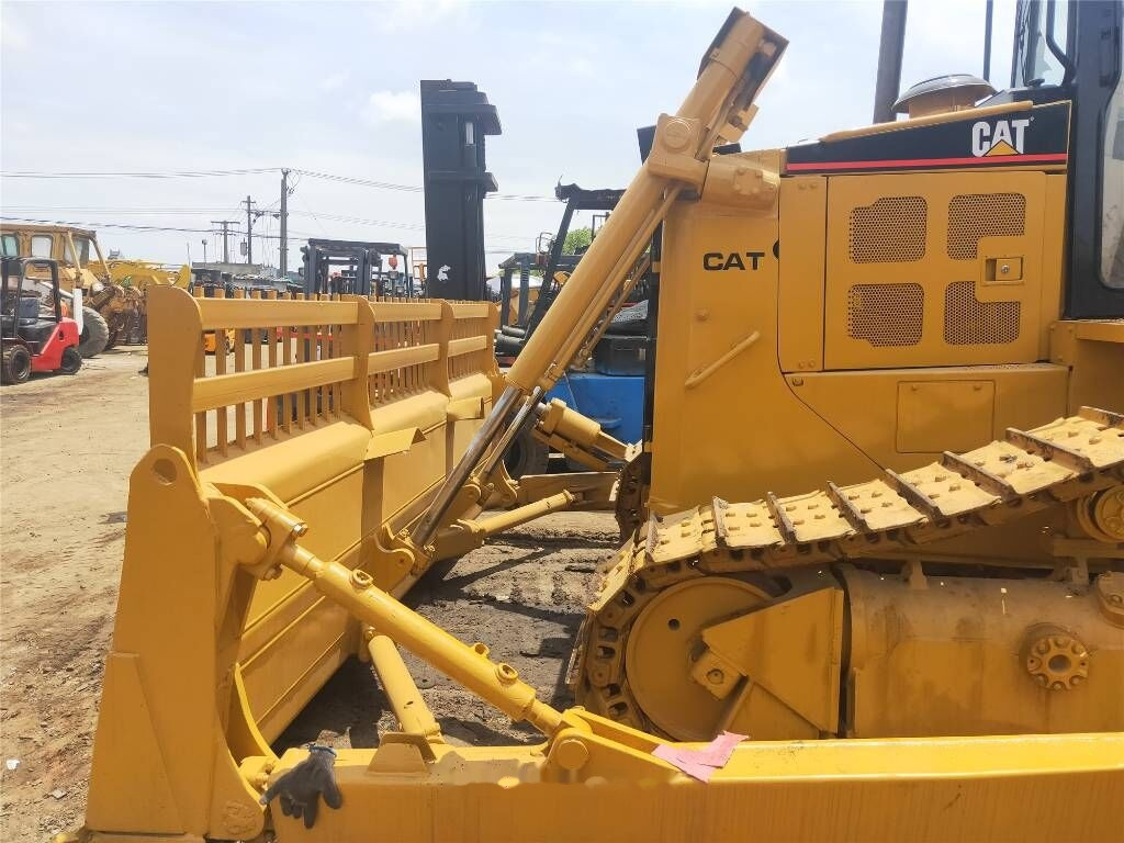 Caterpillar D 6 R - Bulldozer: das Bild 1 Caterpillar D 6 R - Bulldozer: das Bild 1
