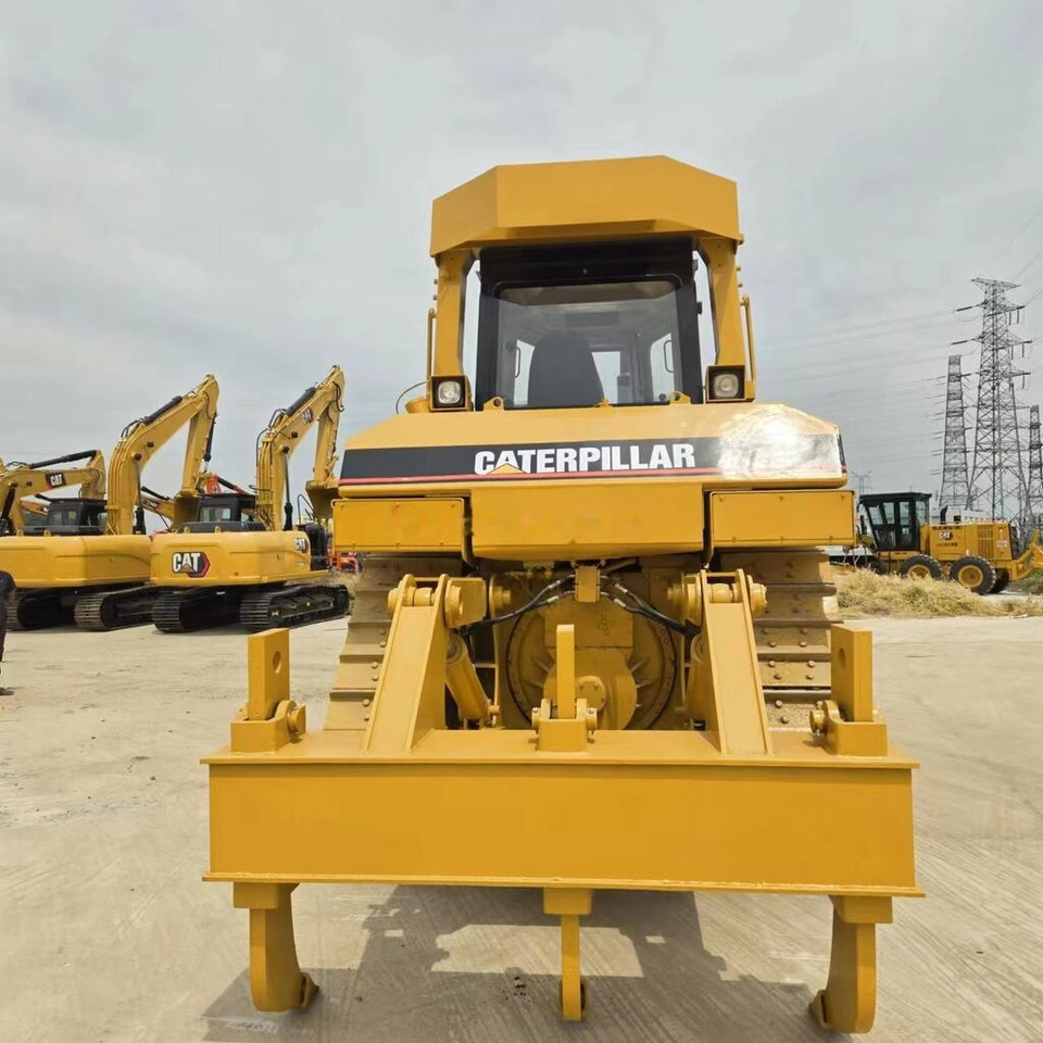 Bulldozer Caterpillar D6R: das Bild 7