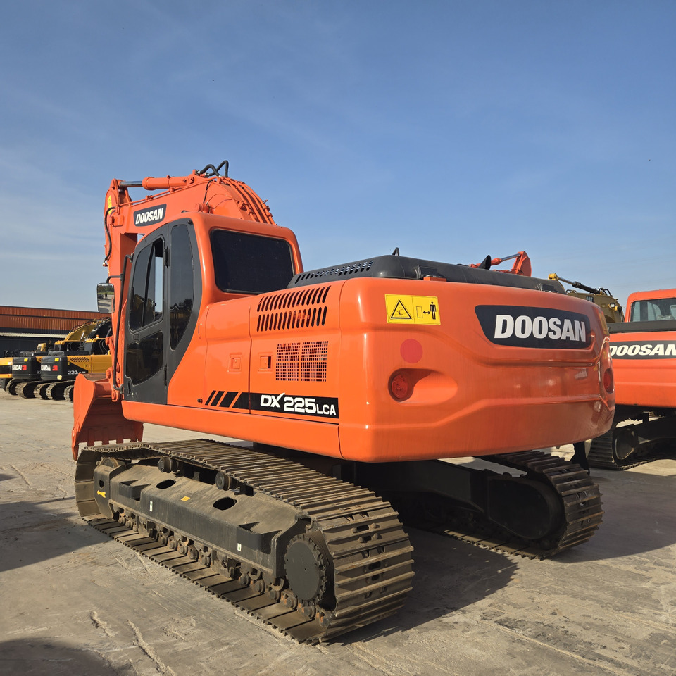 DOOSAN DX225LCA - Kettenbagger: das Bild 4 DOOSAN DX225LCA - Kettenbagger: das Bild 4