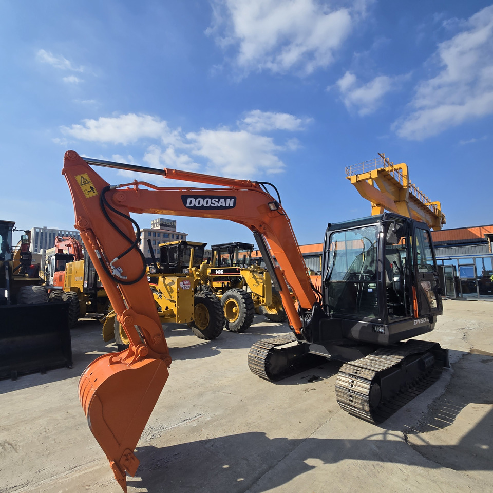 Doosan DX60 - Minibagger: das Bild 1 Doosan DX60 - Minibagger: das Bild 1