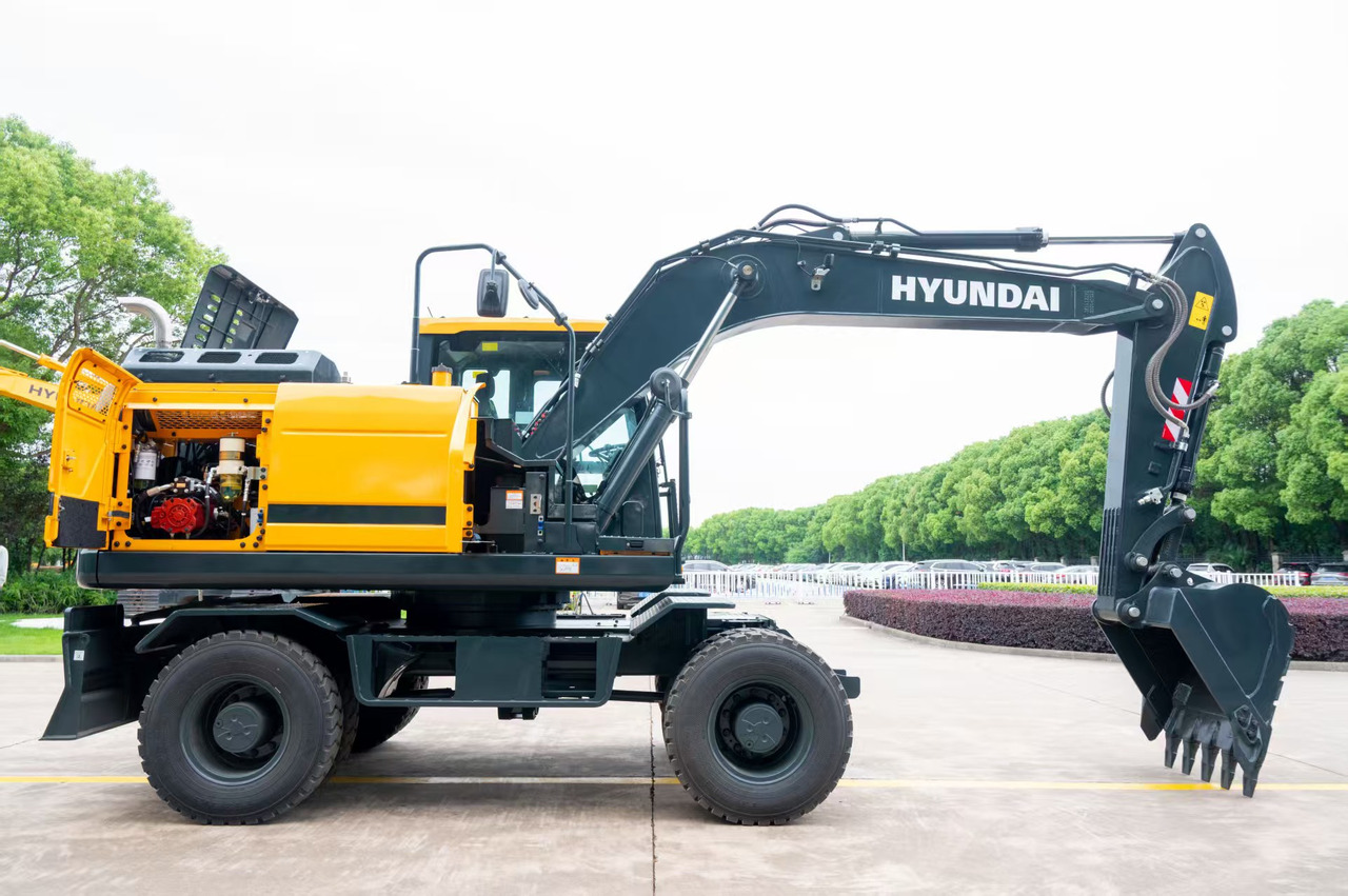 Mobilbagger neu kaufen HYUNDAI HW155: das Bild 8