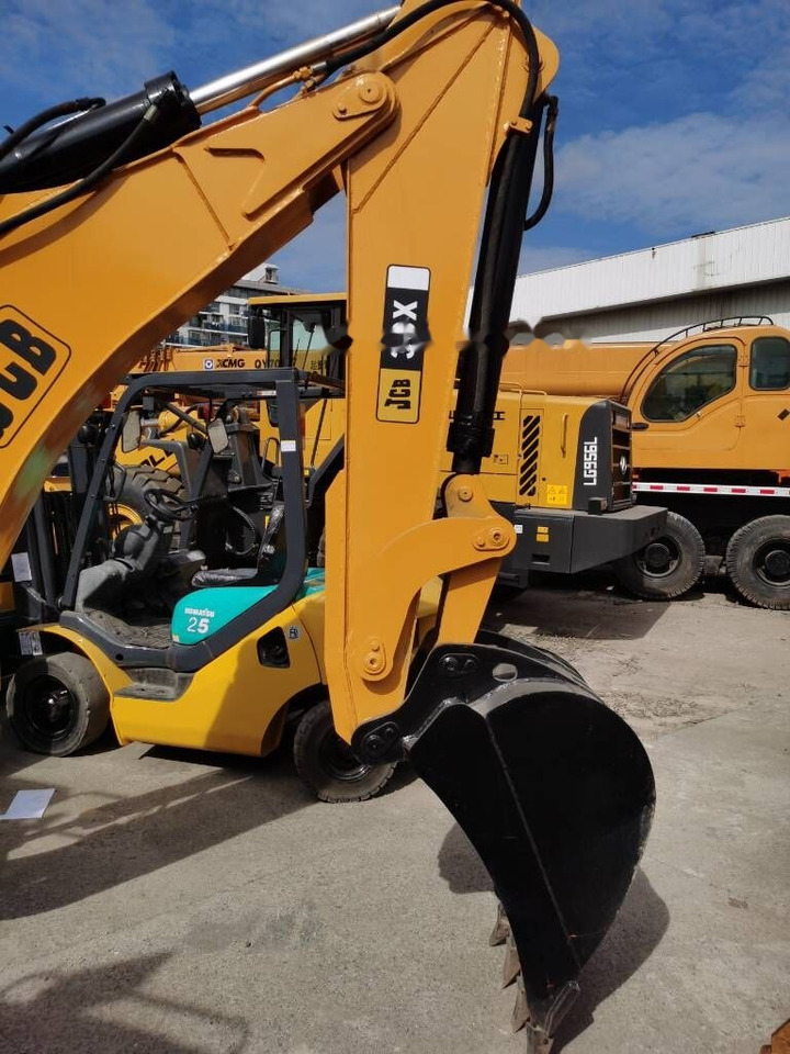 JCB 3 CX - Baggerlader: das Bild 4 JCB 3 CX - Baggerlader: das Bild 4