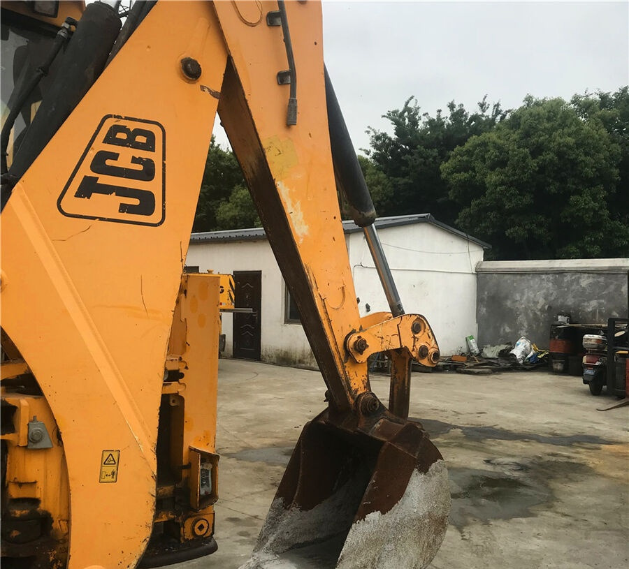 JCB 3CX-4T - Baggerlader: das Bild 1 JCB 3CX-4T - Baggerlader: das Bild 1
