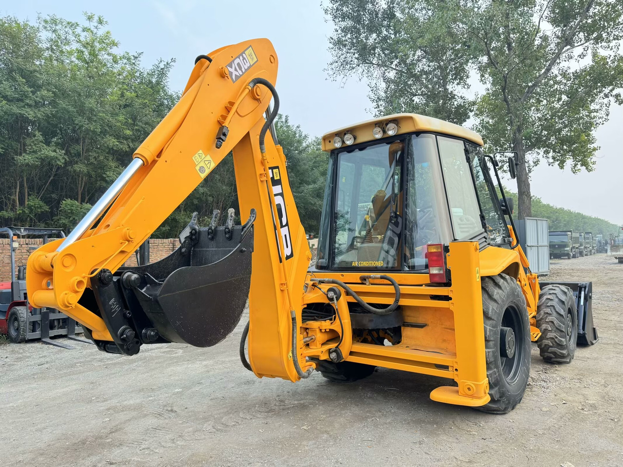 JCB 3CX - Baggerlader: das Bild 2 JCB 3CX - Baggerlader: das Bild 2